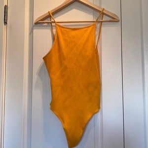 YELLOW BODYSUIT💛💛💛